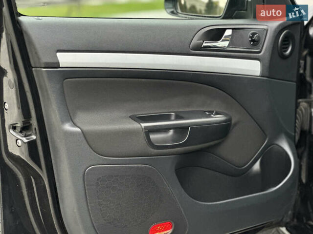 Чорний Шкода Октавія, об'ємом двигуна 1.6 л та пробігом 202 тис. км за 7650 $, фото 66 на Automoto.ua