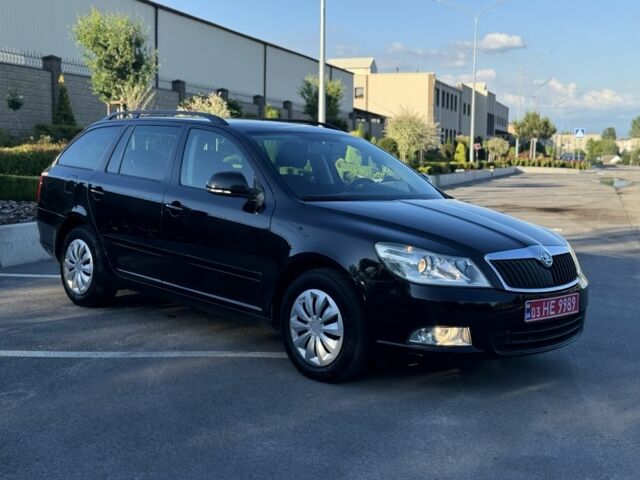 Черный Шкода Октавия, объемом двигателя 1.8 л и пробегом 240 тыс. км за 6999 $, фото 10 на Automoto.ua