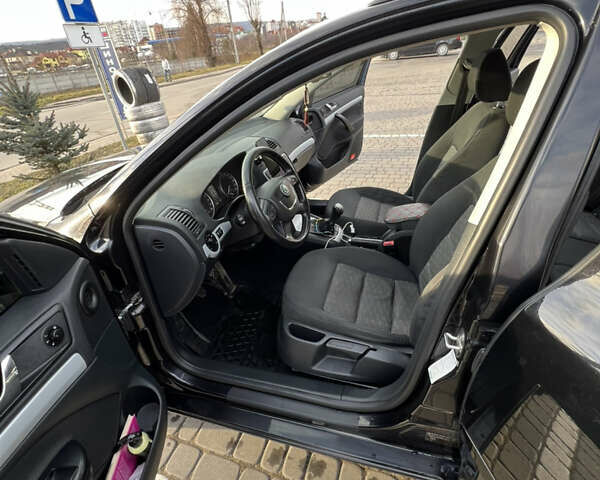 Черный Шкода Октавия, объемом двигателя 1.6 л и пробегом 225 тыс. км за 7500 $, фото 14 на Automoto.ua