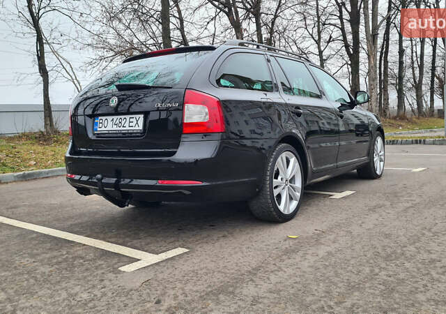 Черный Шкода Октавия, объемом двигателя 1.8 л и пробегом 220 тыс. км за 9700 $, фото 3 на Automoto.ua