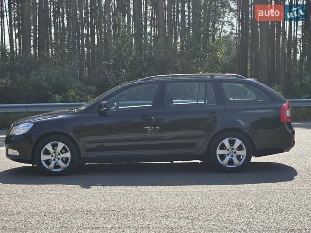 Черный Шкода Октавия, объемом двигателя 1.6 л и пробегом 212 тыс. км за 9299 $, фото 5 на Automoto.ua