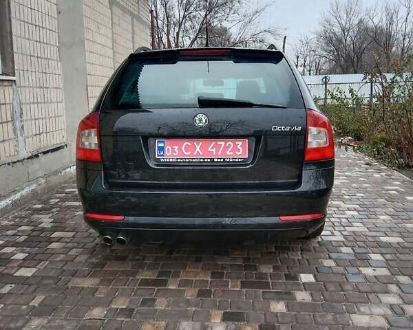 Чорний Шкода Октавія, об'ємом двигуна 1.39 л та пробігом 170 тис. км за 8500 $, фото 13 на Automoto.ua