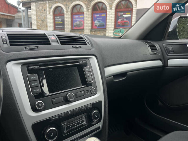 Черный Шкода Октавия, объемом двигателя 1.4 л и пробегом 229 тыс. км за 7800 $, фото 14 на Automoto.ua