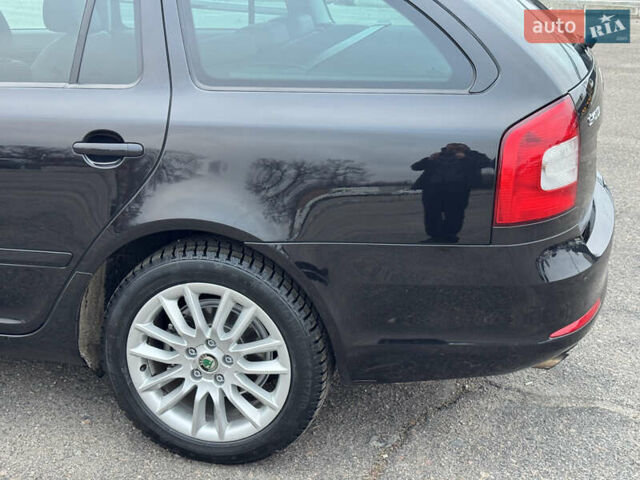 Чорний Шкода Октавія, об'ємом двигуна 1.8 л та пробігом 158 тис. км за 8700 $, фото 5 на Automoto.ua