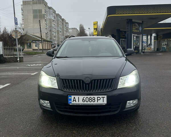 Чорний Шкода Октавія, об'ємом двигуна 1.8 л та пробігом 220 тис. км за 7900 $, фото 2 на Automoto.ua