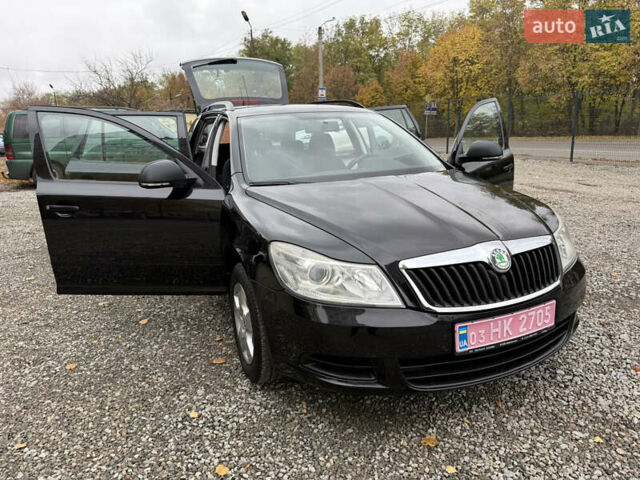 Черный Шкода Октавия, объемом двигателя 0 л и пробегом 167 тыс. км за 8100 $, фото 46 на Automoto.ua