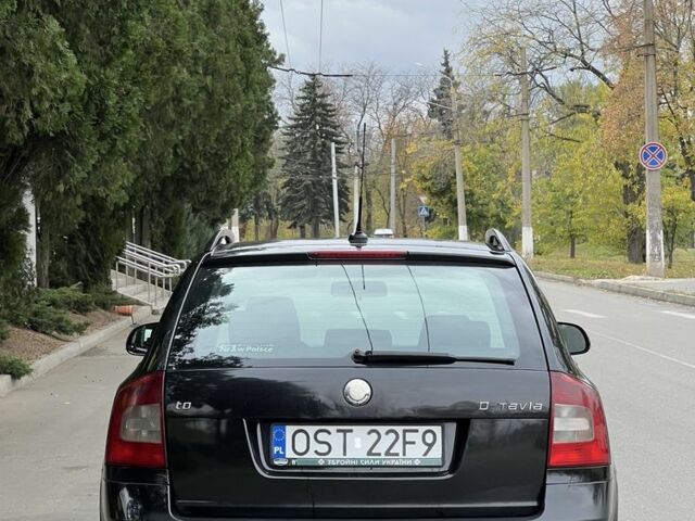Черный Шкода Октавия, объемом двигателя 2 л и пробегом 300 тыс. км за 3170 $, фото 3 на Automoto.ua