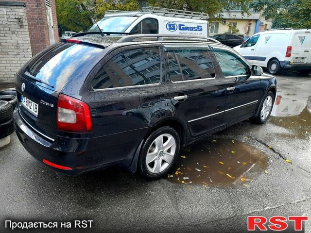 Черный Шкода Октавия, объемом двигателя 1.6 л и пробегом 272 тыс. км за 7500 $, фото 2 на Automoto.ua