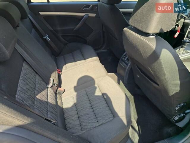 Черный Шкода Октавия, объемом двигателя 1.6 л и пробегом 212 тыс. км за 9299 $, фото 42 на Automoto.ua