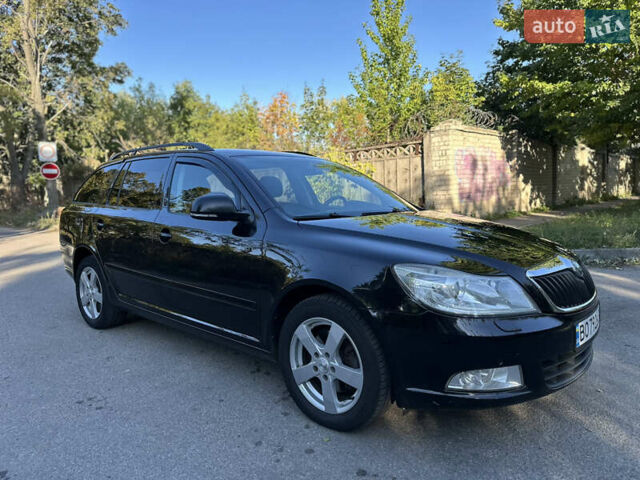 Чорний Шкода Октавія, об'ємом двигуна 1.8 л та пробігом 314 тис. км за 7300 $, фото 5 на Automoto.ua