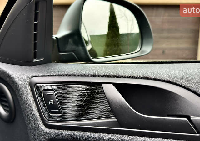 Чорний Шкода Октавія, об'ємом двигуна 1.6 л та пробігом 114 тис. км за 8299 $, фото 38 на Automoto.ua