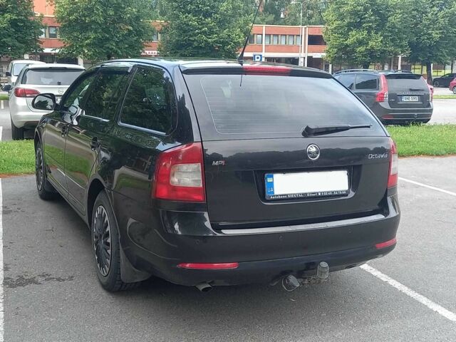 Чорний Шкода Октавія, об'ємом двигуна 1.6 л та пробігом 320 тис. км за 8000 $, фото 6 на Automoto.ua