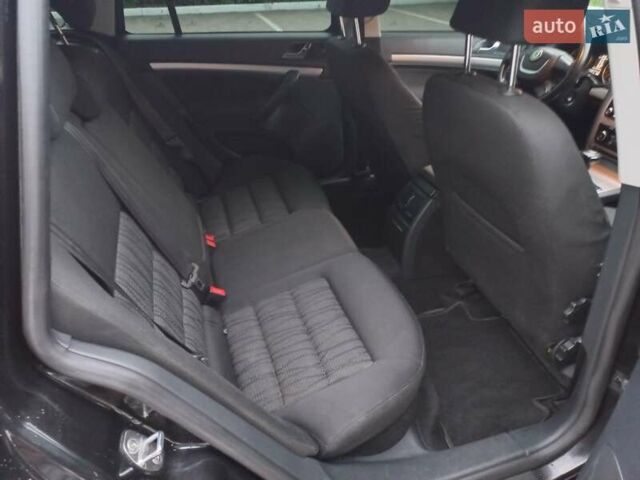 Чорний Шкода Октавія, об'ємом двигуна 1.6 л та пробігом 303 тис. км за 8200 $, фото 6 на Automoto.ua