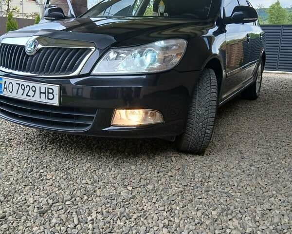 Черный Шкода Октавия, объемом двигателя 1.2 л и пробегом 283 тыс. км за 7900 $, фото 10 на Automoto.ua