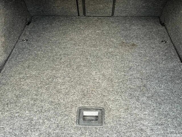 Черный Шкода Октавия, объемом двигателя 2 л и пробегом 203 тыс. км за 10900 $, фото 20 на Automoto.ua