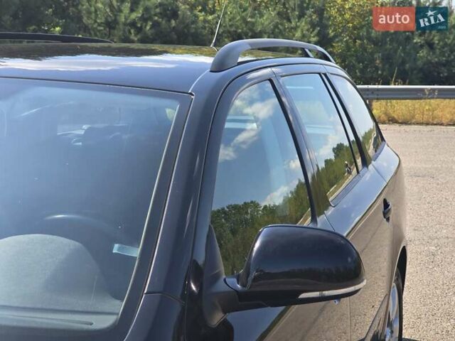 Черный Шкода Октавия, объемом двигателя 1.6 л и пробегом 212 тыс. км за 9299 $, фото 17 на Automoto.ua