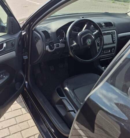 Черный Шкода Октавия, объемом двигателя 1.4 л и пробегом 190 тыс. км за 6600 $, фото 9 на Automoto.ua