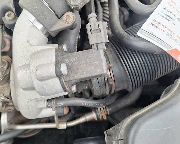 Черный Шкода Октавия, объемом двигателя 1.4 л и пробегом 232 тыс. км за 5950 $, фото 10 на Automoto.ua