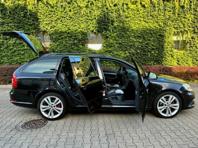 Чорний Шкода Октавія, об'ємом двигуна 2 л та пробігом 176 тис. км за 2300 $, фото 5 на Automoto.ua