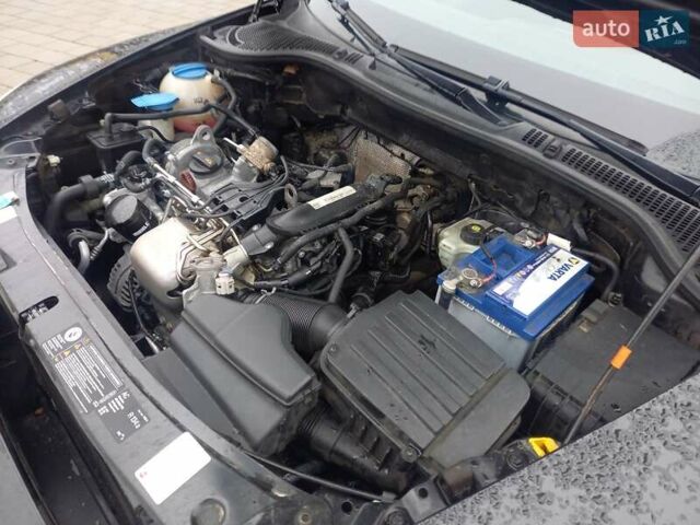 Черный Шкода Октавия, объемом двигателя 1.2 л и пробегом 186 тыс. км за 5950 $, фото 28 на Automoto.ua