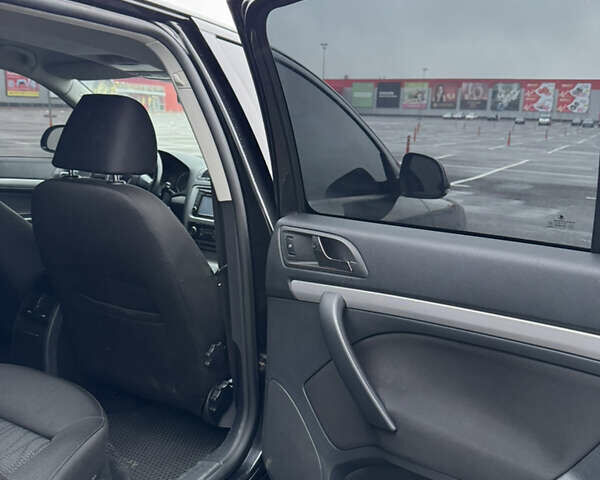 Черный Шкода Октавия, объемом двигателя 1.6 л и пробегом 265 тыс. км за 7300 $, фото 11 на Automoto.ua