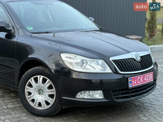 Черный Шкода Октавия, объемом двигателя 1.6 л и пробегом 202 тыс. км за 7490 $, фото 79 на Automoto.ua