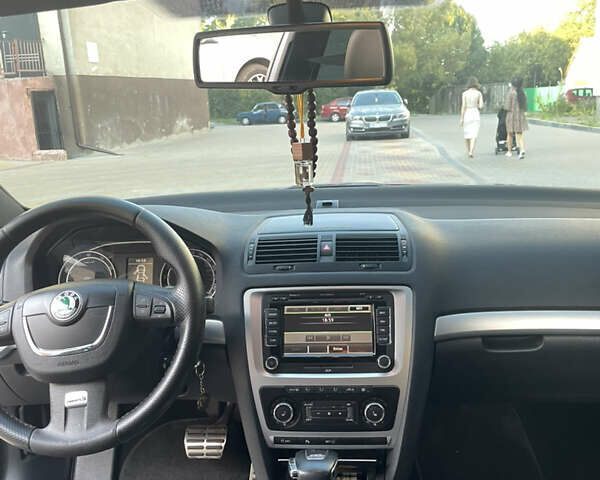 Чорний Шкода Октавія, об'ємом двигуна 2 л та пробігом 272 тис. км за 9300 $, фото 17 на Automoto.ua
