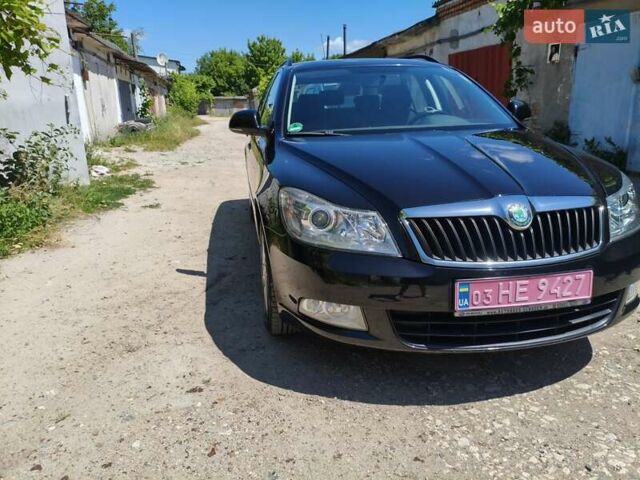 Чорний Шкода Октавія, об'ємом двигуна 1.6 л та пробігом 202 тис. км за 8000 $, фото 4 на Automoto.ua