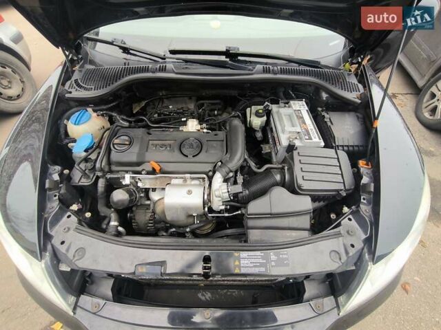 Черный Шкода Октавия, объемом двигателя 1.4 л и пробегом 215 тыс. км за 7300 $, фото 1 на Automoto.ua