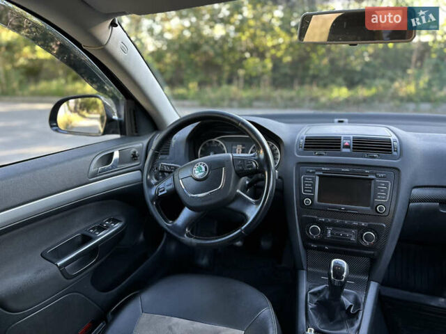 Чорний Шкода Октавія, об'ємом двигуна 1.8 л та пробігом 314 тис. км за 7300 $, фото 34 на Automoto.ua