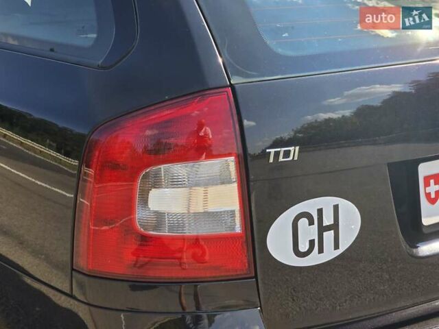 Черный Шкода Октавия, объемом двигателя 1.6 л и пробегом 212 тыс. км за 9299 $, фото 22 на Automoto.ua