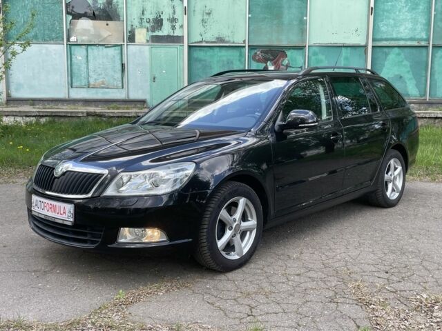 Черный Шкода Октавия, объемом двигателя 1.8 л и пробегом 133 тыс. км за 8590 $, фото 2 на Automoto.ua