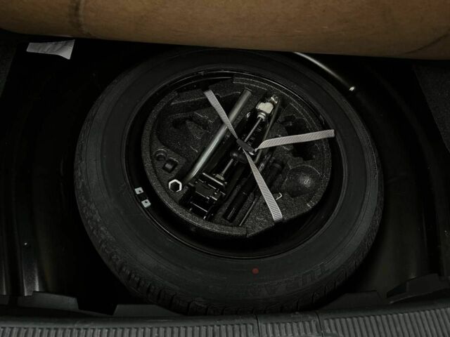 Черный Шкода Октавия, объемом двигателя 2 л и пробегом 203 тыс. км за 10900 $, фото 21 на Automoto.ua