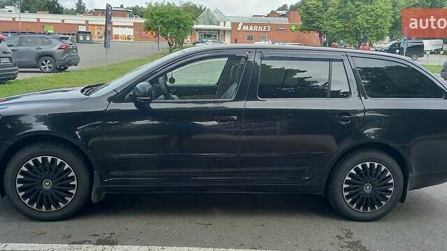 Чорний Шкода Октавія, об'ємом двигуна 1.6 л та пробігом 320 тис. км за 8000 $, фото 1 на Automoto.ua