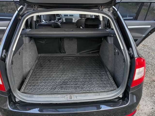 Черный Шкода Октавия, объемом двигателя 1.4 л и пробегом 258 тыс. км за 7200 $, фото 7 на Automoto.ua