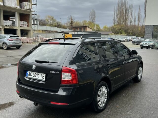 Чорний Шкода Октавія, об'ємом двигуна 1.6 л та пробігом 260 тис. км за 6450 $, фото 6 на Automoto.ua