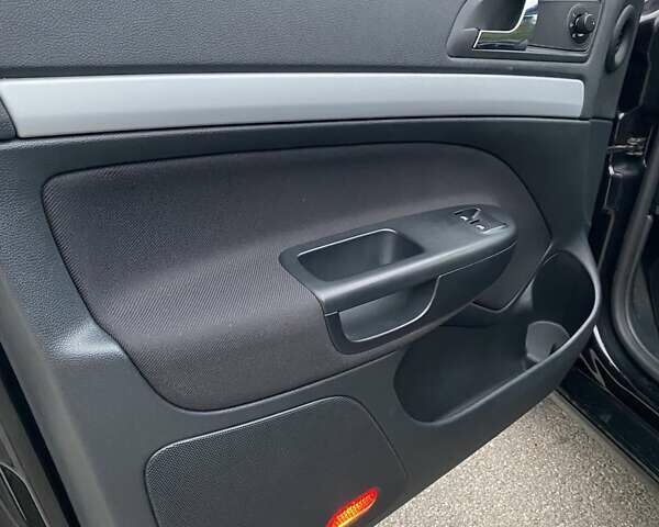 Чорний Шкода Октавія, об'ємом двигуна 1.6 л та пробігом 231 тис. км за 8500 $, фото 17 на Automoto.ua