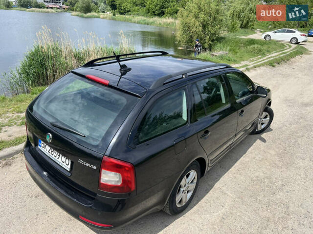 Черный Шкода Октавия, объемом двигателя 1.6 л и пробегом 265 тыс. км за 7500 $, фото 6 на Automoto.ua