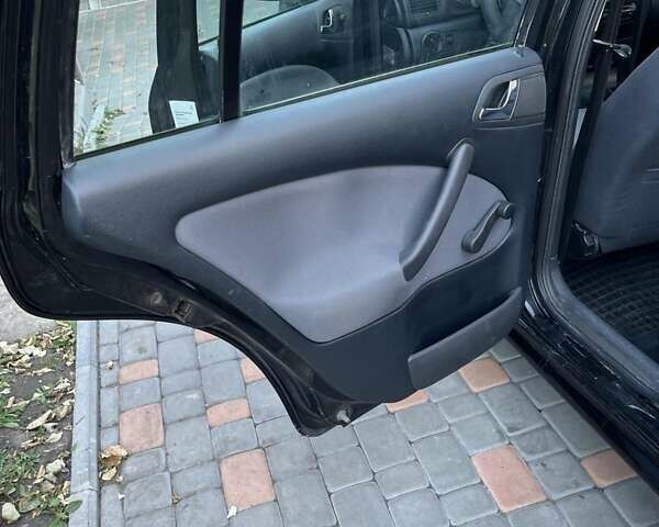 Черный Шкода Октавия, объемом двигателя 1.6 л и пробегом 198 тыс. км за 6700 $, фото 10 на Automoto.ua