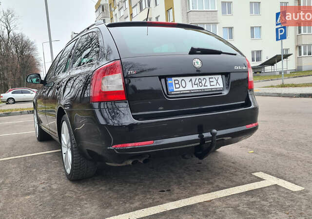 Черный Шкода Октавия, объемом двигателя 1.8 л и пробегом 220 тыс. км за 9700 $, фото 7 на Automoto.ua