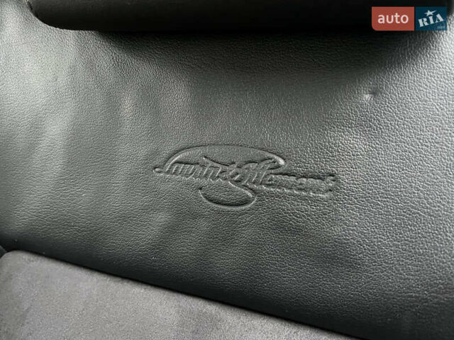 Черный Шкода Октавия, объемом двигателя 2 л и пробегом 229 тыс. км за 11650 $, фото 82 на Automoto.ua