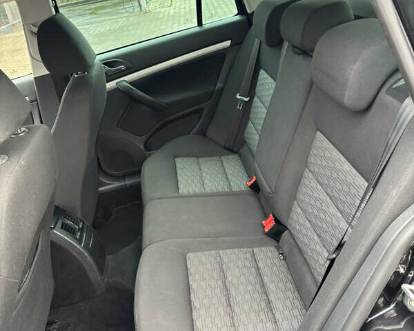 Чорний Шкода Октавія, об'ємом двигуна 1.6 л та пробігом 182 тис. км за 9300 $, фото 9 на Automoto.ua