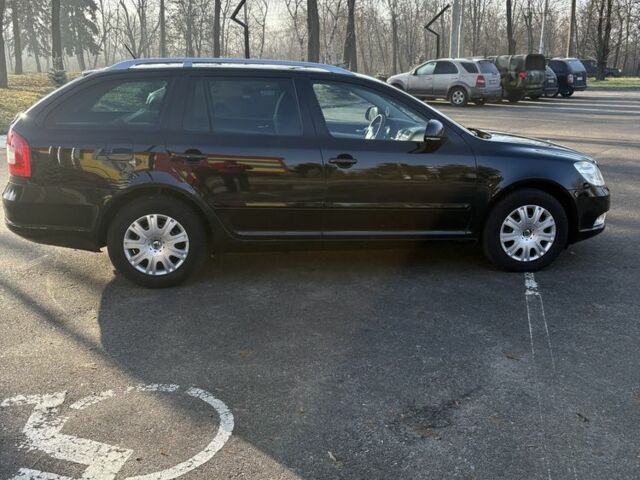 Чорний Шкода Октавія, об'ємом двигуна 1.4 л та пробігом 181 тис. км за 8100 $, фото 6 на Automoto.ua