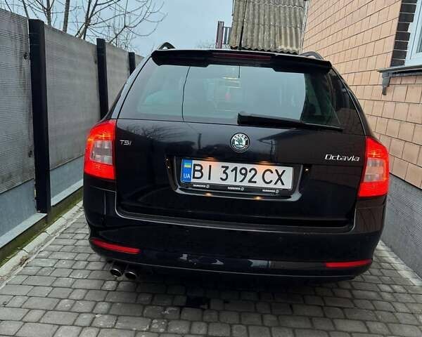 Чорний Шкода Октавія, об'ємом двигуна 1.39 л та пробігом 140 тис. км за 7500 $, фото 4 на Automoto.ua