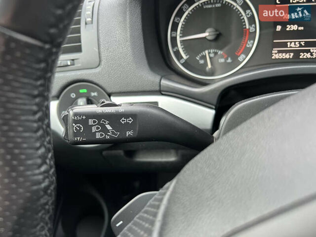 Черный Шкода Октавия, объемом двигателя 2 л и пробегом 265 тыс. км за 11950 $, фото 105 на Automoto.ua