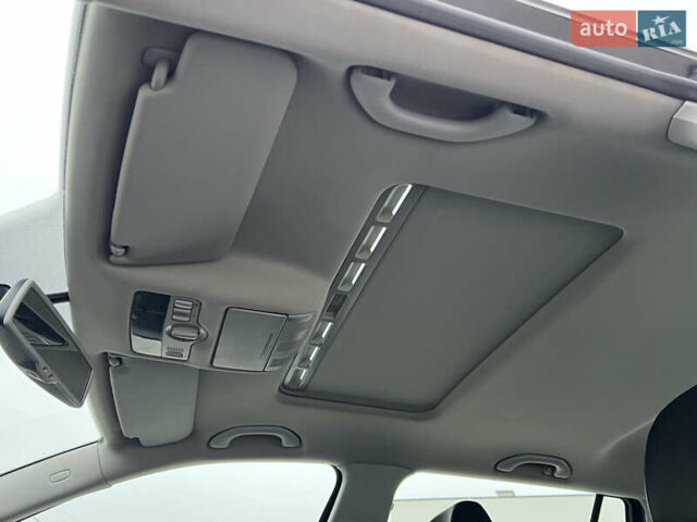 Черный Шкода Октавия, объемом двигателя 2 л и пробегом 229 тыс. км за 11650 $, фото 163 на Automoto.ua