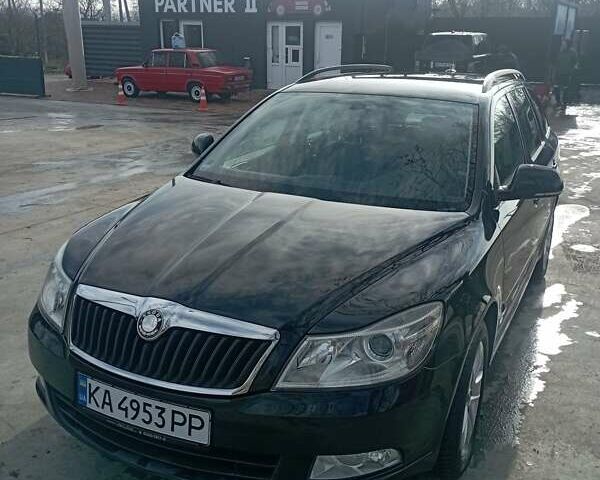 Чорний Шкода Октавія, об'ємом двигуна 1.6 л та пробігом 218 тис. км за 10200 $, фото 18 на Automoto.ua