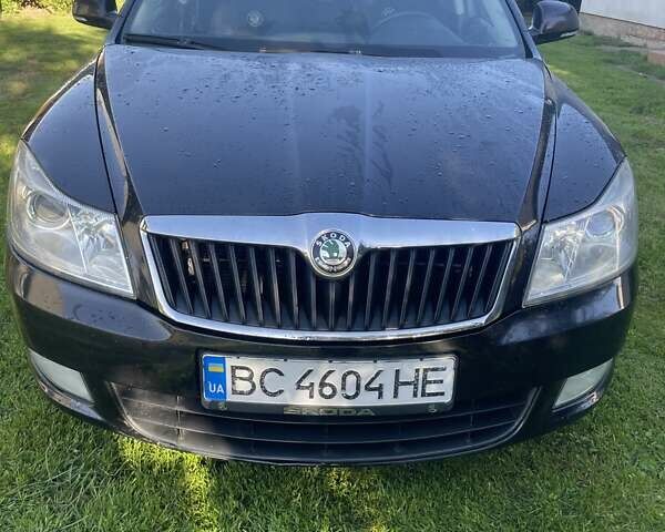 Чорний Шкода Октавія, об'ємом двигуна 1.6 л та пробігом 302 тис. км за 6900 $, фото 6 на Automoto.ua
