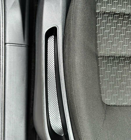 Чорний Шкода Октавія, об'ємом двигуна 1.6 л та пробігом 114 тис. км за 8299 $, фото 49 на Automoto.ua