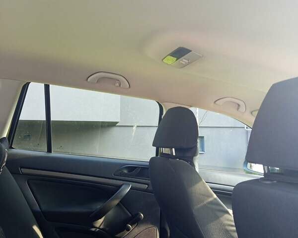 Черный Шкода Октавия, объемом двигателя 1.6 л и пробегом 298 тыс. км за 6500 $, фото 11 на Automoto.ua